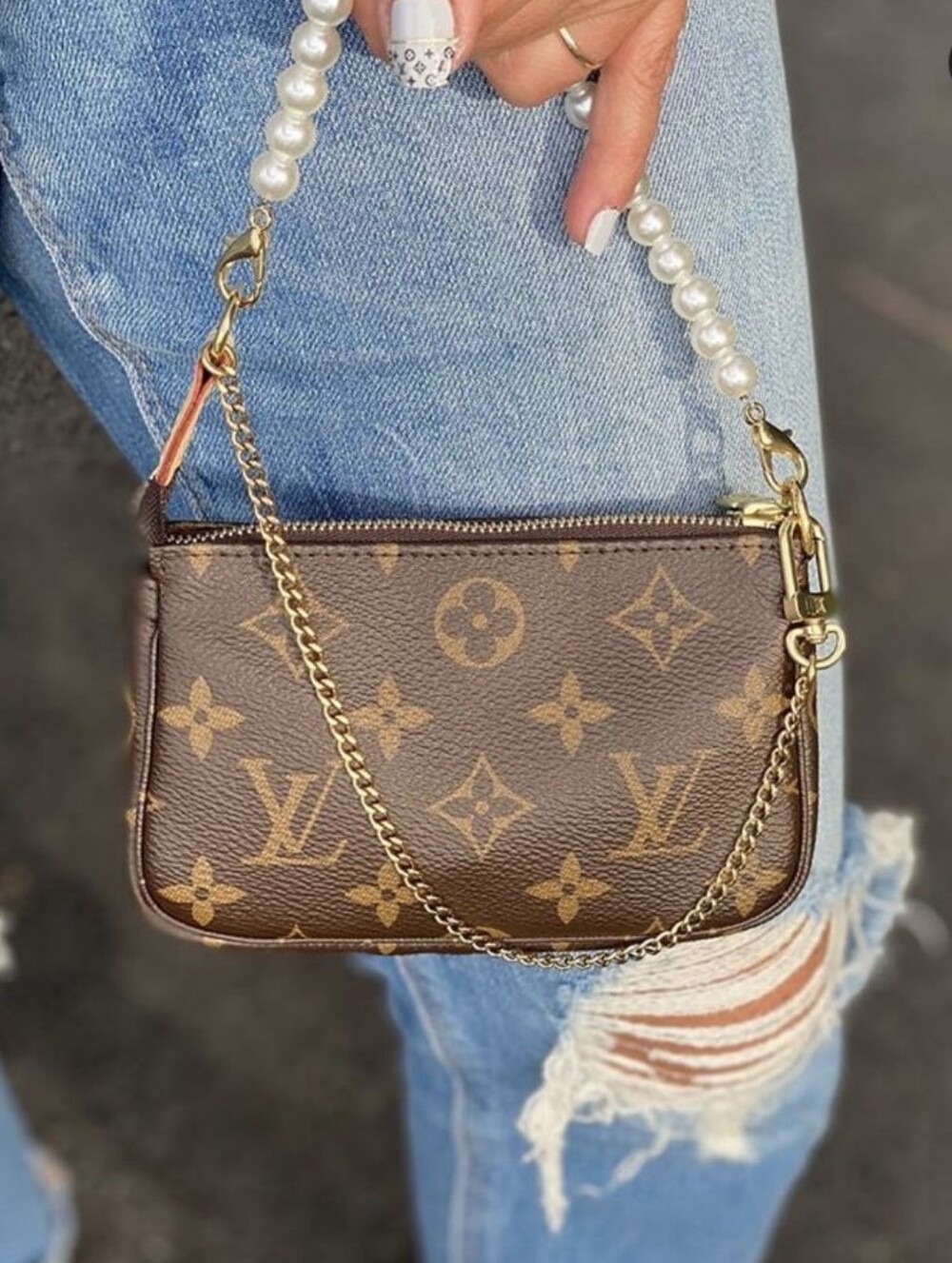 Louis Vuitton Pochette Accessoires Monogram Vintage Y2K ✨EUC - Picture 13 of 14